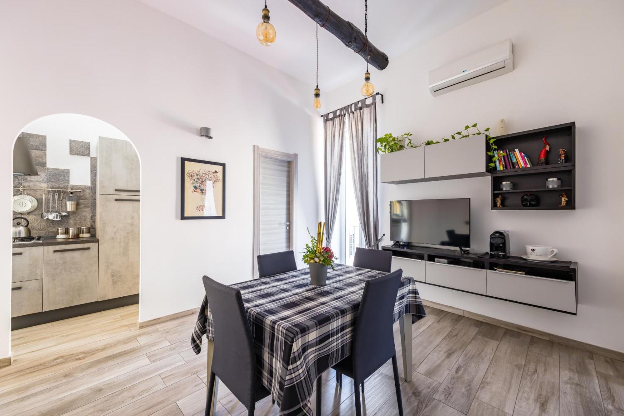 Palazzo Mormando - Modern Apartment Napoli Bagian luar foto